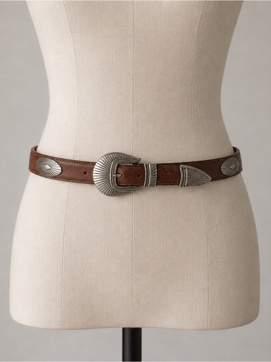 L.L. Bean Accessories - Vintage 1993 L.L.Bean Western Concho Leather Belt Brown Silver Tone USA Made